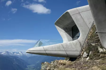 Messner Mountain Museums in Bruneck | Projekte von Saint-Gobain Glass